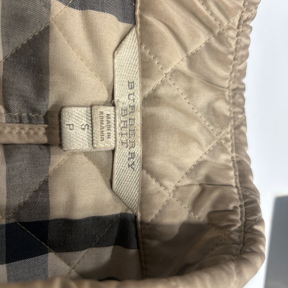 Burberry Brit Quilted Jacket – Beige Nova Check - Picture 2 of 8